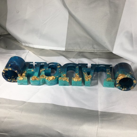 Resin Laugh Sign with 2 Votive Candle Holders - Picture 9 of 14